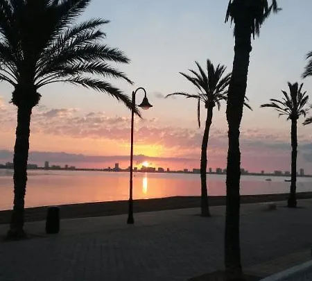 Piso Renovado A 200 Metros De La Playa * 플라야 온다